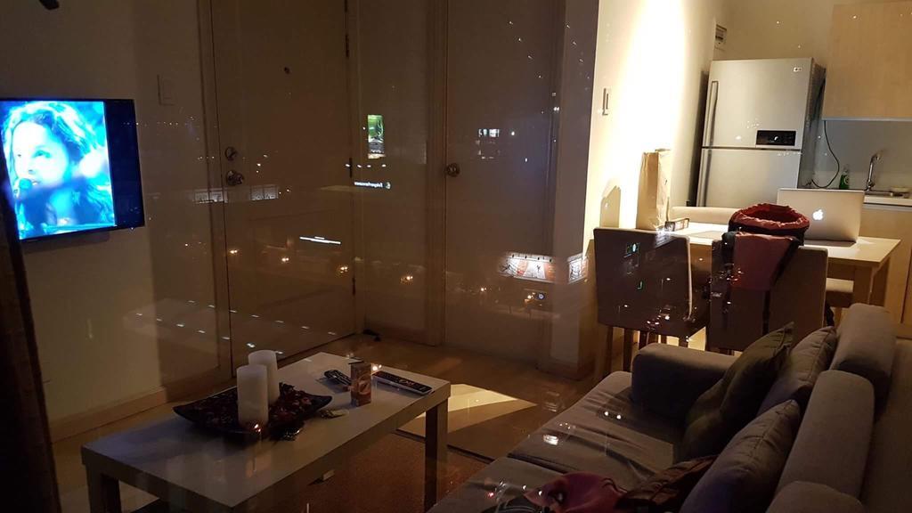 Ortigas 2 Bedroom Corner Unit With 2 Queen Across Shangrila Manilla Buitenkant foto